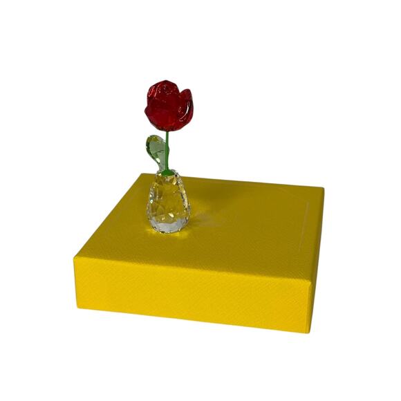 Swarovski Flower Dreams Rose Figurine - Picture 1 of 8